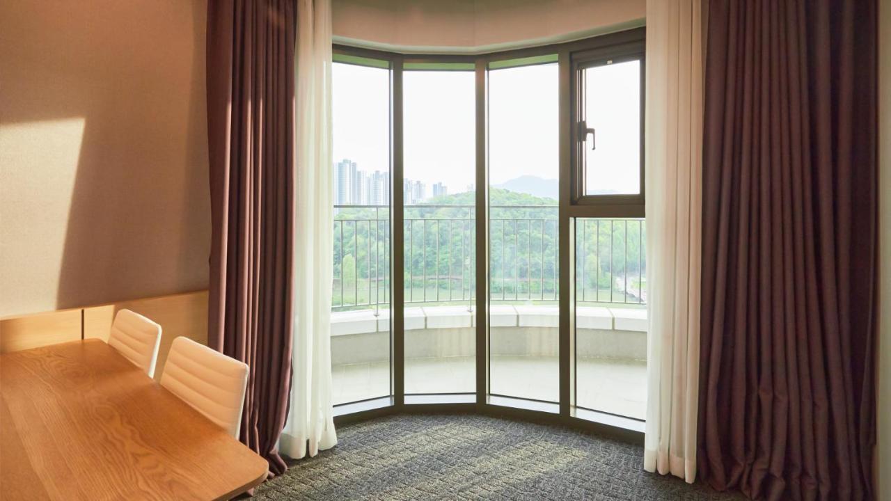 Chuncheon Eston Hotel Bagian luar foto